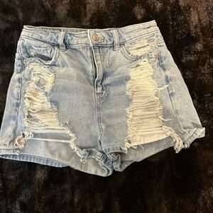 American Eagle Distressed High-Rise Denim Shorts Comfort Stretch Waistband